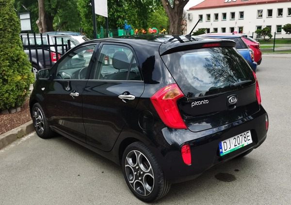 Kia Picanto cena 29000 przebieg: 154000, rok produkcji 2014 z Słupca małe 232